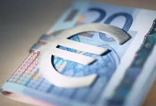 普通交易者选外汇平台？这5个标准才靠谱